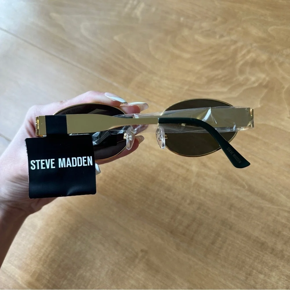 Steve Madden Mystie Sunglasses, One Size, NWT